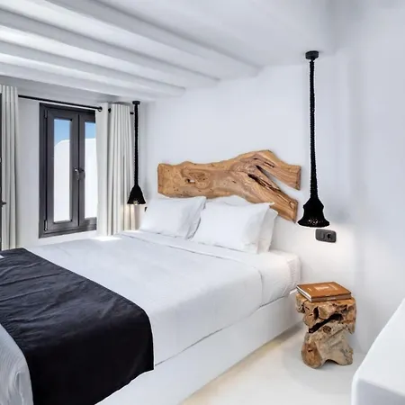 Sunset Deluxe Mykonos Drafaki