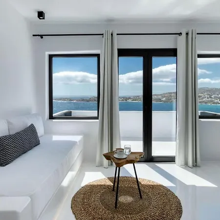 Sunset Deluxe Mykonos *